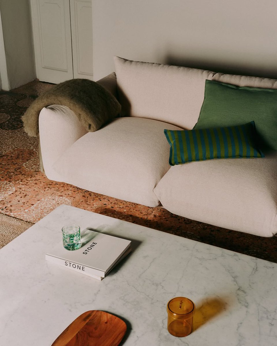 interiorsuckerr's tweet photo. https://t.co/xI3ZsG9TFT