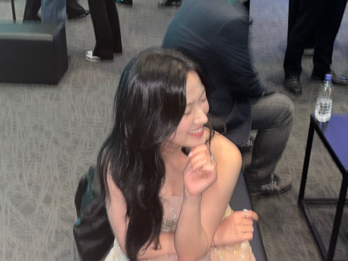 [🎀💬] 250505 01:32 KST