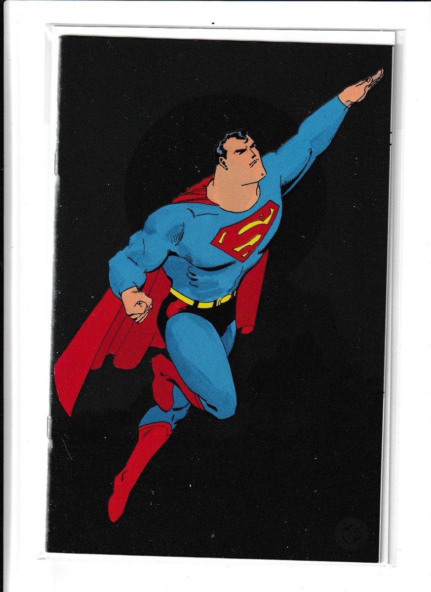 MakeMyComicRare's tweet image. #SupermanDay2025 #SupermanforAllSeasons Special Edition #1 (2025) #TimSale #FoilVirginVariant, #JephLoeb Writer, Tim Sale Artist "Book One: Spring" A special edition (reprinting the first 27 pages) of #Superman For All Seasons: Book One by Jeph Loeb and Tim Sale.