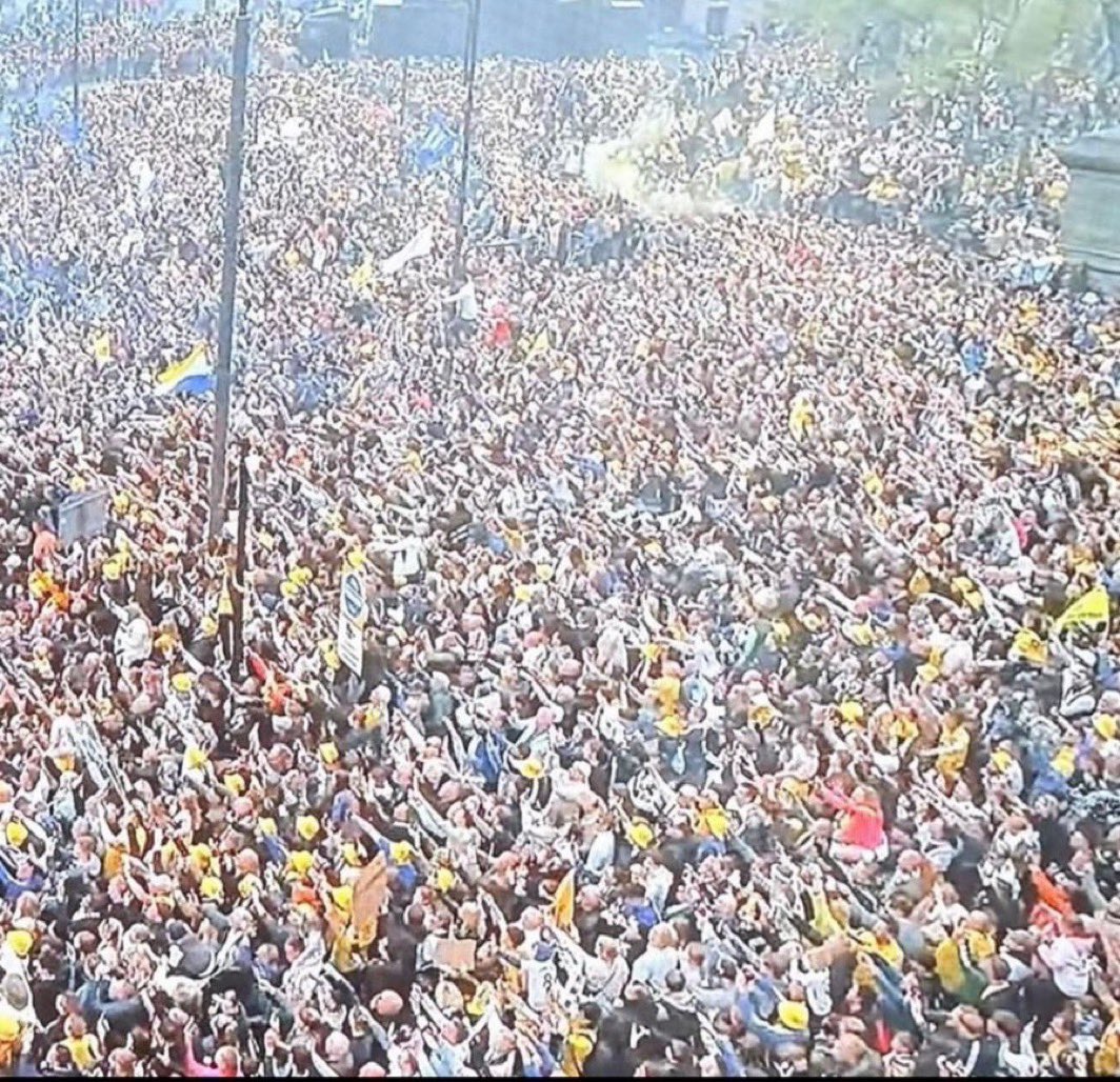 La Familia #lufc