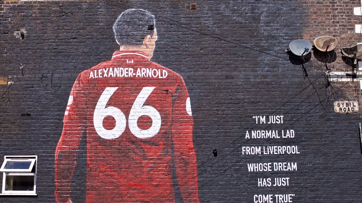 Clean this fu**ing mural