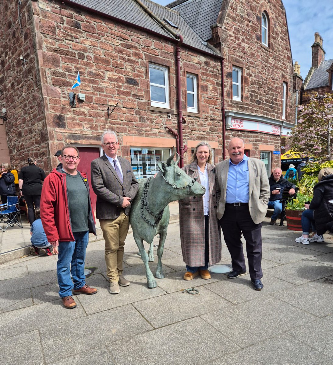 Seamus Logan MP (@seamusloganmp) on Twitter photo Great to meet local community organisations in Turriff today during May Day celebrations.
There was a great turnout, fantastic local produce and excellent music provided by the Turriff & District Pipe Band.
<a href="/GillianMSP/">Gillian Martin</a> Great to meet local community organisations in Turriff today during May Day celebrations.
There was a great turnout, fantastic local produce and excellent music provided by the Turriff & District Pipe Band.
<a href="/GillianMSP/">Gillian Martin</a>