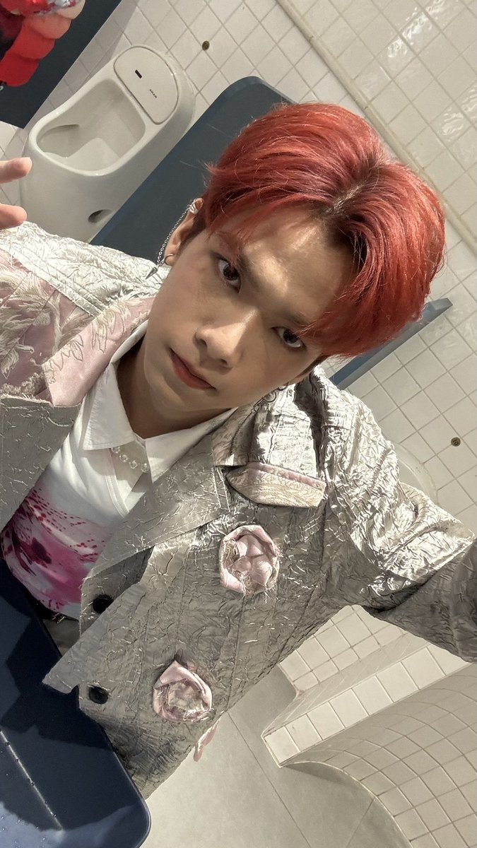 ขอบคุณทุกคนที่มาหากันนะค้าบ ขอบคุณทุกกำลังใจเลยยย นอยมากยังไม่ได้อยู่เล่นกันเลย ติดภารกิจด่วนคั้บ คิดถึงทุกคนมากๆๆๆจริงจริง งานหน้าเจอกันใหม่นะครับ #EsplanadeTeenFest2025 #LAD #LoveAndDuty