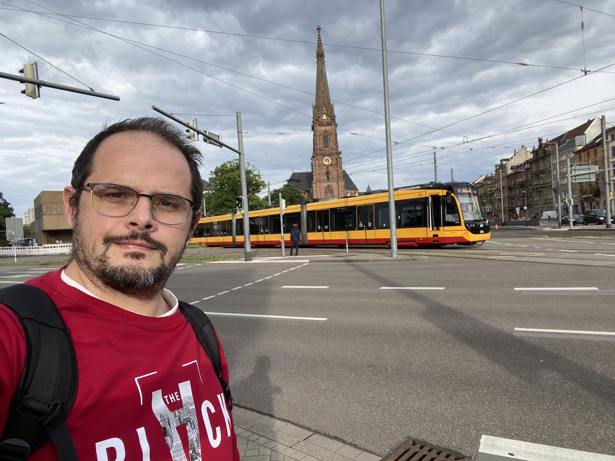 Happy to share that I’ve started my first secondment at the Karlsruhe Institute of Technology. I’m very grateful for the opportunity to join the group of Prof. Ralph Krupke and Dr. Benjamin Flavel where I will be fabricating devices based on single walled carbon nanotubes SWCNTs