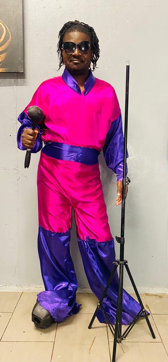 Zita rangu ndinonzi Mukudzeyi,  ndine moyo munyoro - nyoro kunge geyi 🔥🔥🔥💣