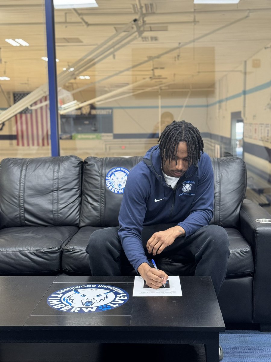 Northwood Menβs Basketball (@northwoodmbb) on Twitter photo Congrats to our guy <a href="/ElixWatson0/">Elijah Watsonπ£</a> on signing with <a href="/Phenom_Agency/">Phenom Sports Services</a> to play overseas in Greece!
πΊπΊ #RollTimbys Congrats to our guy <a href="/ElixWatson0/">Elijah Watsonπ£</a> on signing with <a href="/Phenom_Agency/">Phenom Sports Services</a> to play overseas in Greece!
πΊπΊ #RollTimbys
