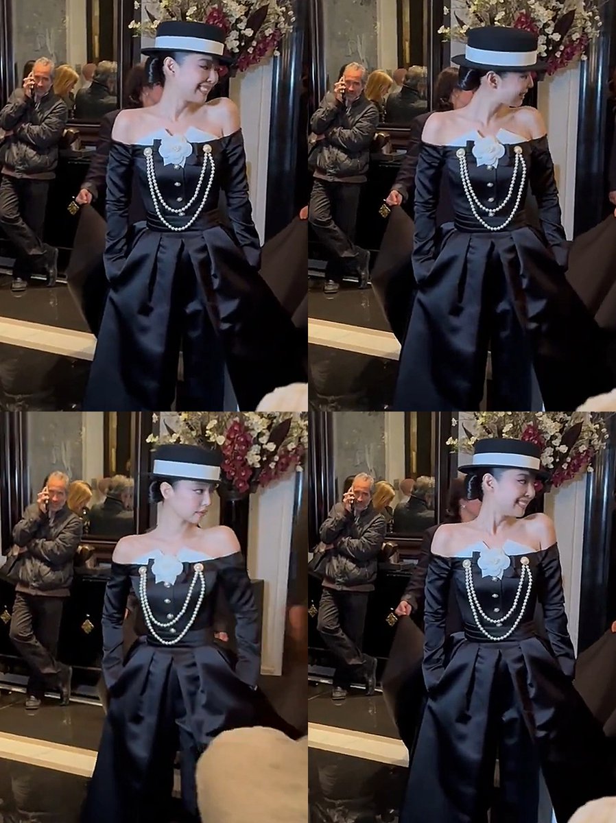 jenniepics's tweet image. JENNIE for the #MetGala