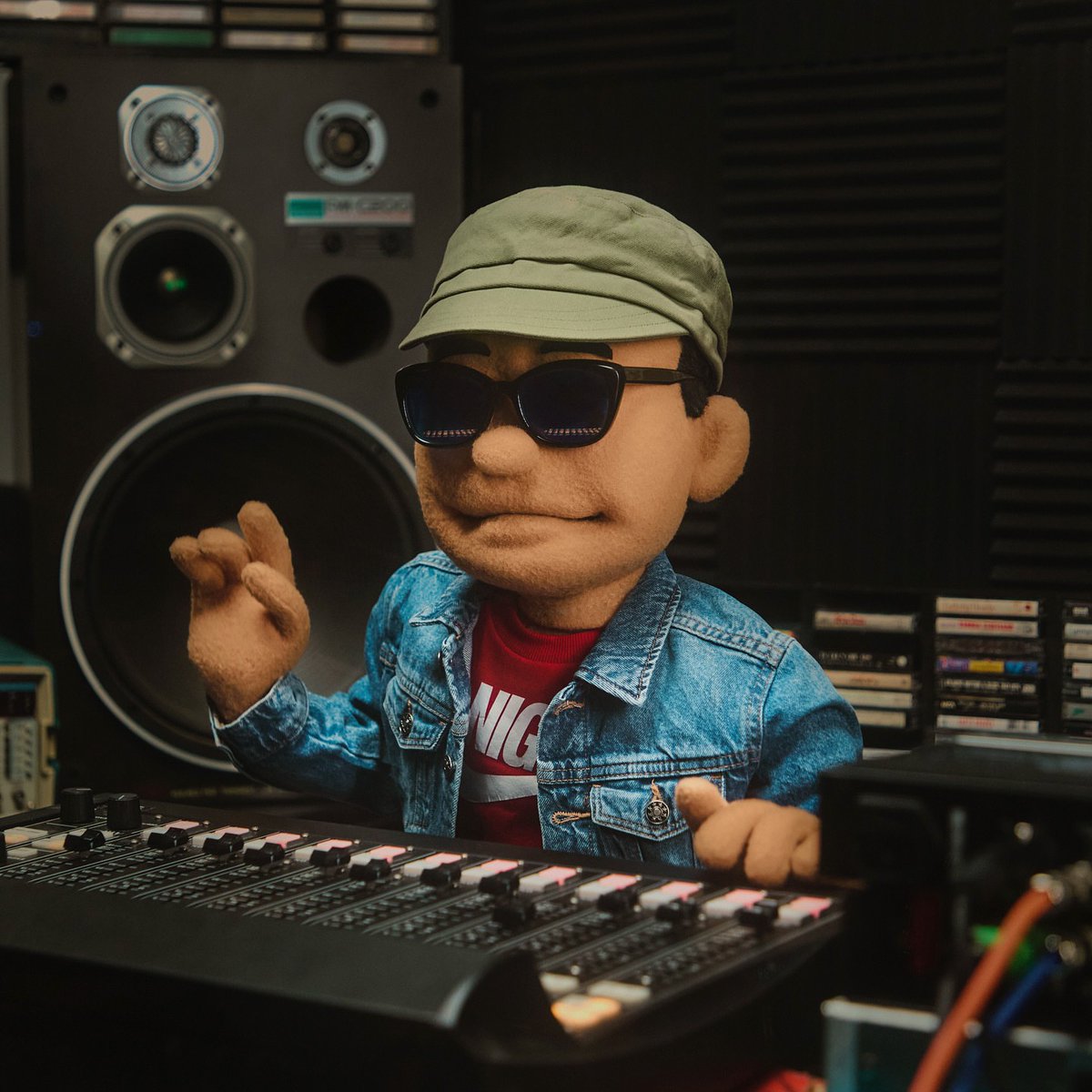 FurryPuppet's tweet image. Still over the moon with how this shoot came out #puppets #custompuppetes #nigo #characterdesign #cute