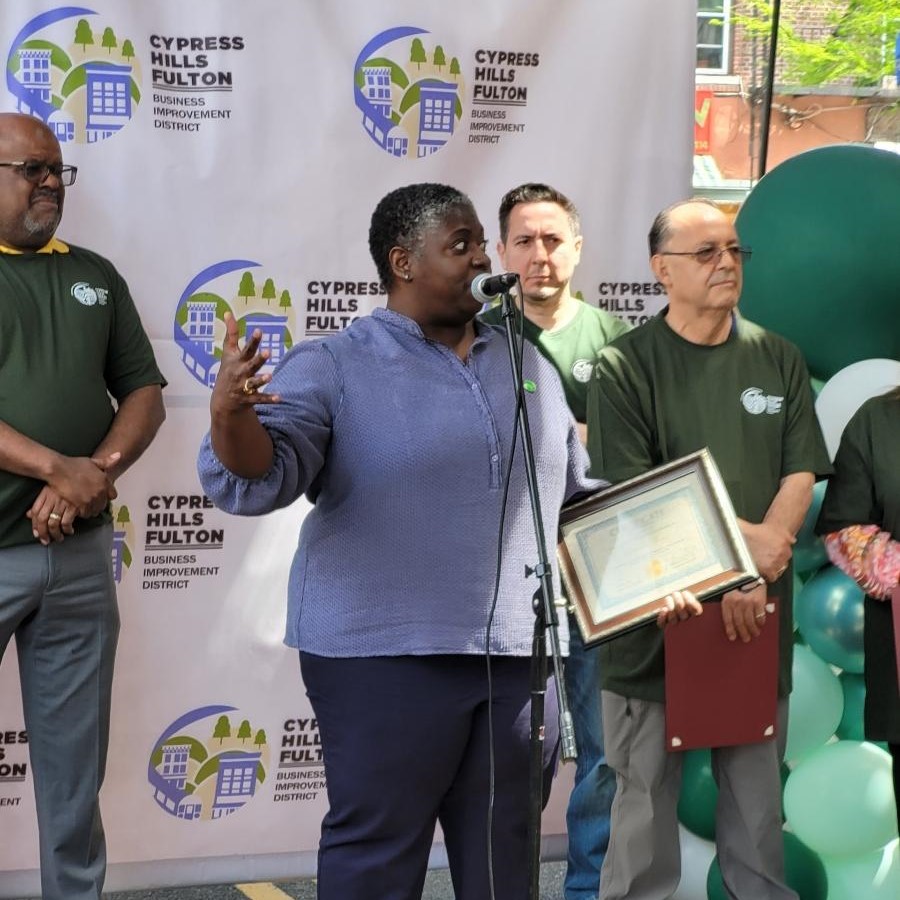 NYC_SBS's tweet photo. Welcome #CypressHillsFultonBID to the #NYCBID family! 🎉🏙️✂️
We started #BIDweek strong at #CypressHillsFultonBID official launch + block party on Saturday. Congrats to the community leaders helping to strengthen #smallbiz + foster economic growth in #CypressHills! https://t.co/91KoFwuZGA