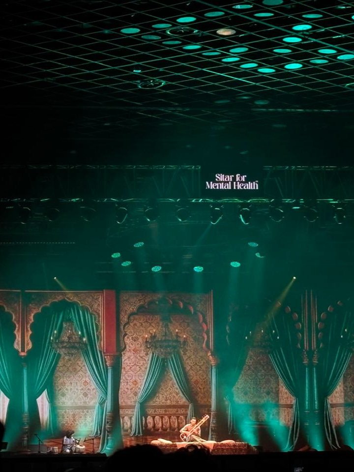 YKhan96's tweet image. Healing through music 💕 Just fulfilled another bucket list with #SitarForMentalHealth #Concert by #RishabRikhiramSharma 🫶

🇮🇳 #IndiaTour2025 💫 #Hyderabad 🥰

Thank you so much @rishabsmusic 💓
