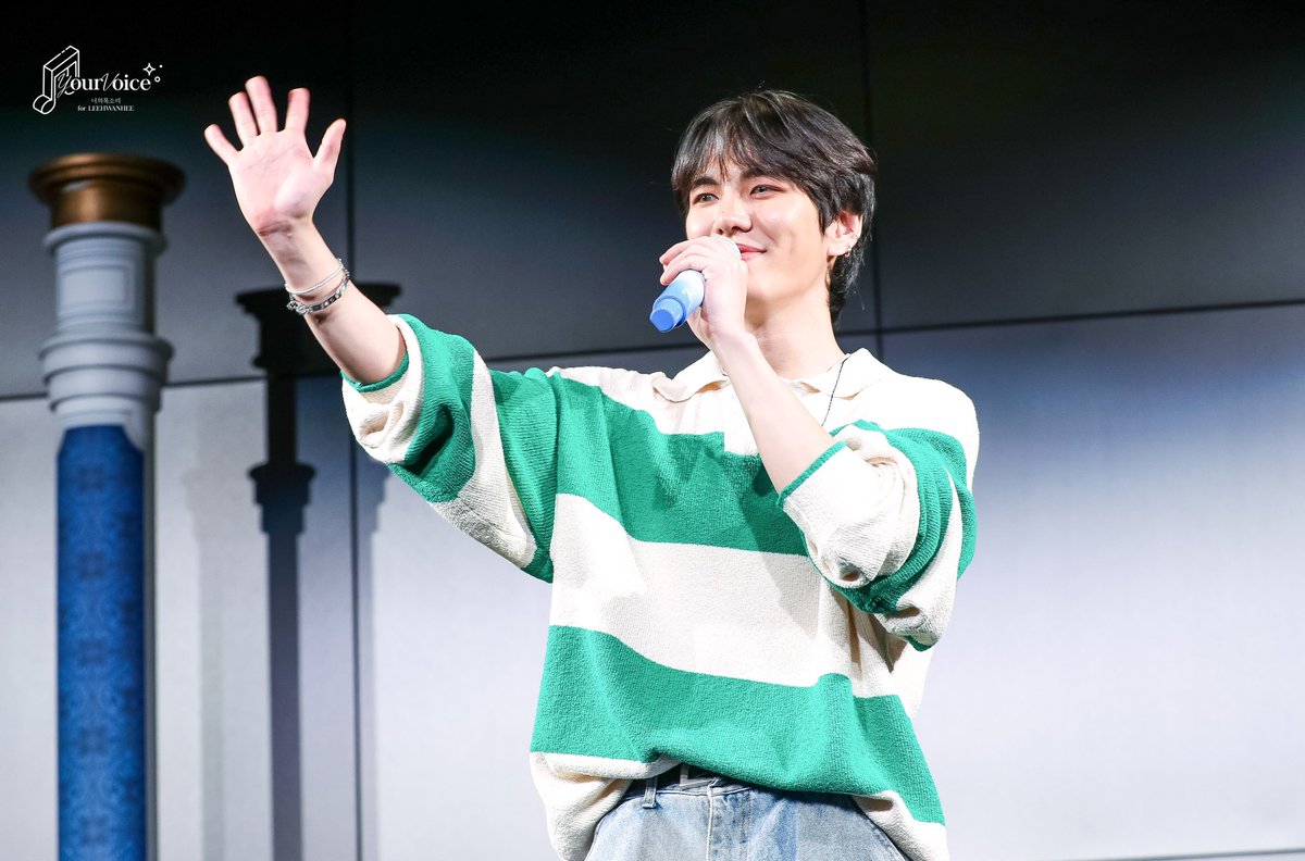your_voice10's tweet photo. 𝝑𝝔˚⟡.•𝐻𝑎𝑝𝑝𝑦 𝐵𝑖𝑟𝑡ℎ𝑑𝑎𝑦𝝑𝝔˚⟡.•
생일축하해♡누구보다 행복한 하루 보내세요♡
#HAPPYHWANHEEDAY
#이환희 #LEEHWANHEE https://t.co/WKzcj3szSQ