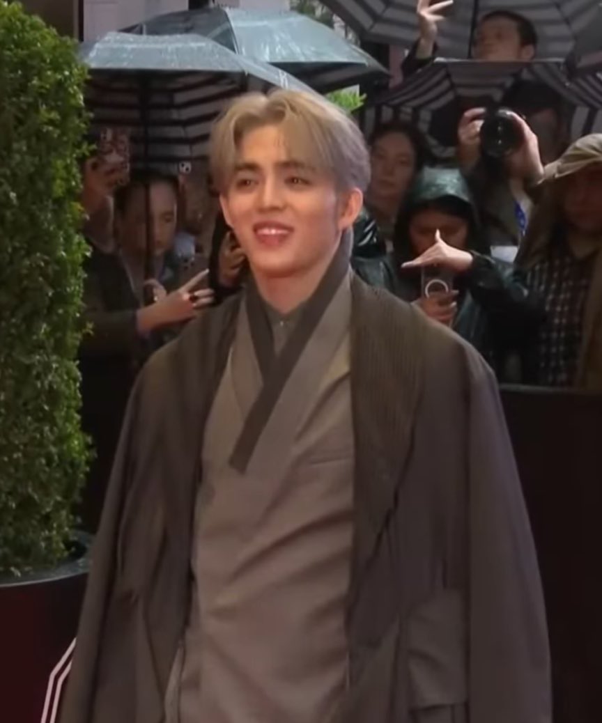 SCOUPS YOU LOOK SO HANDSOME