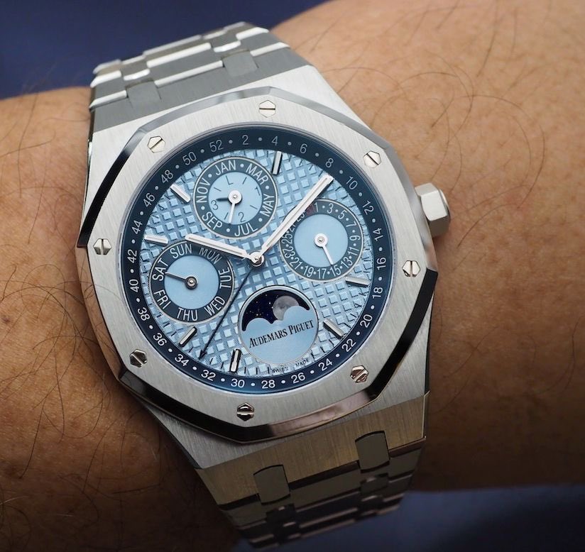 The Luxury Watch Guy tweet media