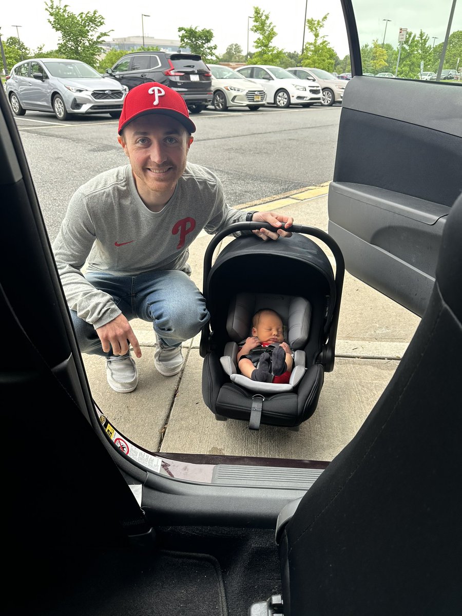 Ryno430's tweet photo. Chase 4/30. https://t.co/p1xdDqDeeu