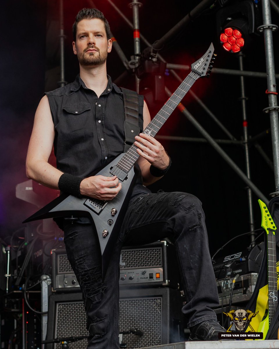 Please join us in welcoming Justin Schut of MARTYR and Phrasing into the #FishmanFamily! 

Read more about Justin now🔗 
bit.ly/3Ys2wmP

#fishman #fishmanfluence #fishmanartist