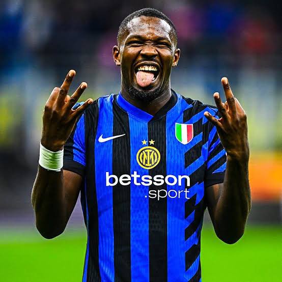 ͏͏͏𝐉𝐚𝐲 ⌖ tweet media