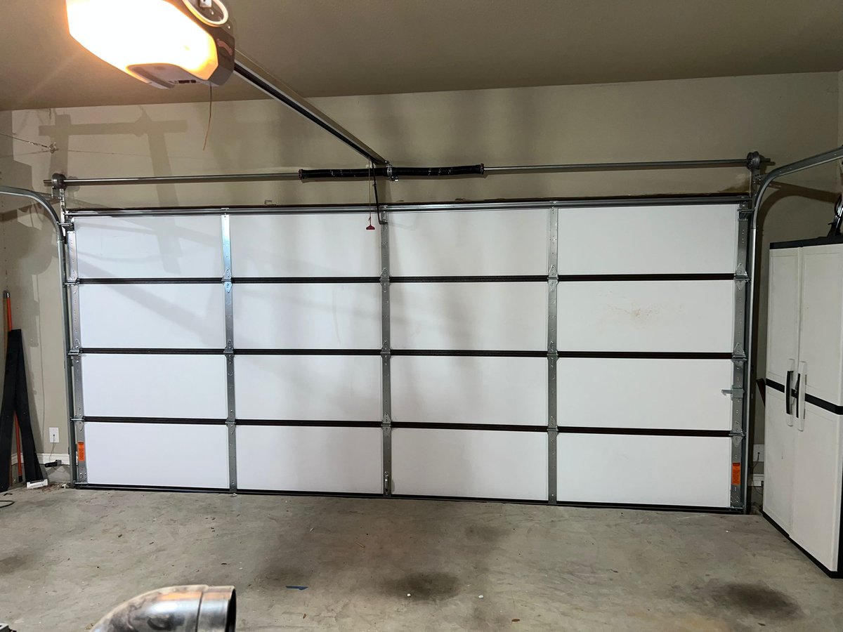 Superior_MN247's tweet image. Is your garage door making strange sounds or struggling to open? 

Our experienced technicians quickly diagnose and resolve any garage door issues. 

Contact us today for expert help!

#GarageDoorRepair #GarageSafety #TrustedTechs #GarageSolutions #HomeCare