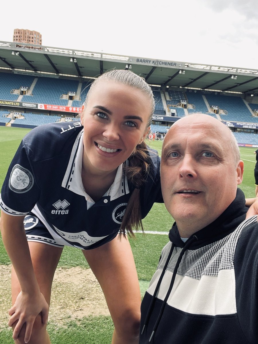 Mia Lockett tweet media