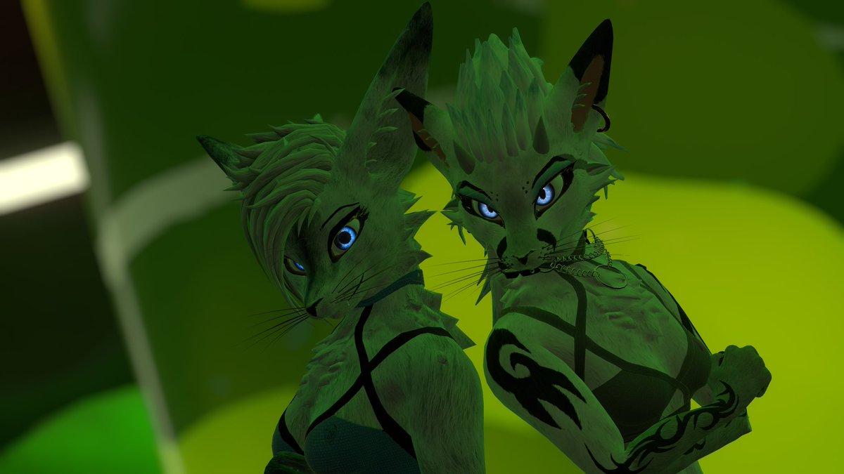 Look at those 2  ~~bitches~~ Schnees 👀

with <a href="/XedTheDead/">XedtheDead</a>