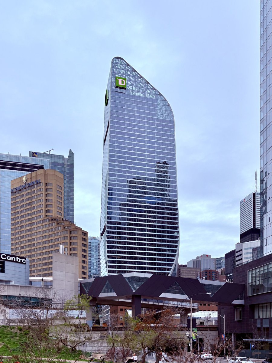 160 Front West — rising 46 storeys above Downtown Toronto, the office tower was designed by Adrian Smith + Gordon Gill Architecture and developed by Cadillac Fairview.