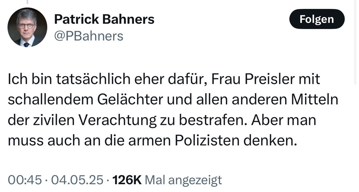 Ahmad Mansour 🎗️ (@ahmadmansour__) on Twitter photo Seit dem 7. Oktober 2023 geht Frau <a href="/PreislerKa/">Karoline Preisler</a> fast täglich in Berlin auf die Straße. Nicht um zu hetzen, nicht um zu provozieren – sondern um etwas zu zeigen, das in diesen Tagen fast schon als Tabubruch gilt: Fotos von israelischen Geiseln. Männer, Frauen, Kinder – entführt von Seit dem 7. Oktober 2023 geht Frau <a href="/PreislerKa/">Karoline Preisler</a> fast täglich in Berlin auf die Straße. Nicht um zu hetzen, nicht um zu provozieren – sondern um etwas zu zeigen, das in diesen Tagen fast schon als Tabubruch gilt: Fotos von israelischen Geiseln. Männer, Frauen, Kinder – entführt von