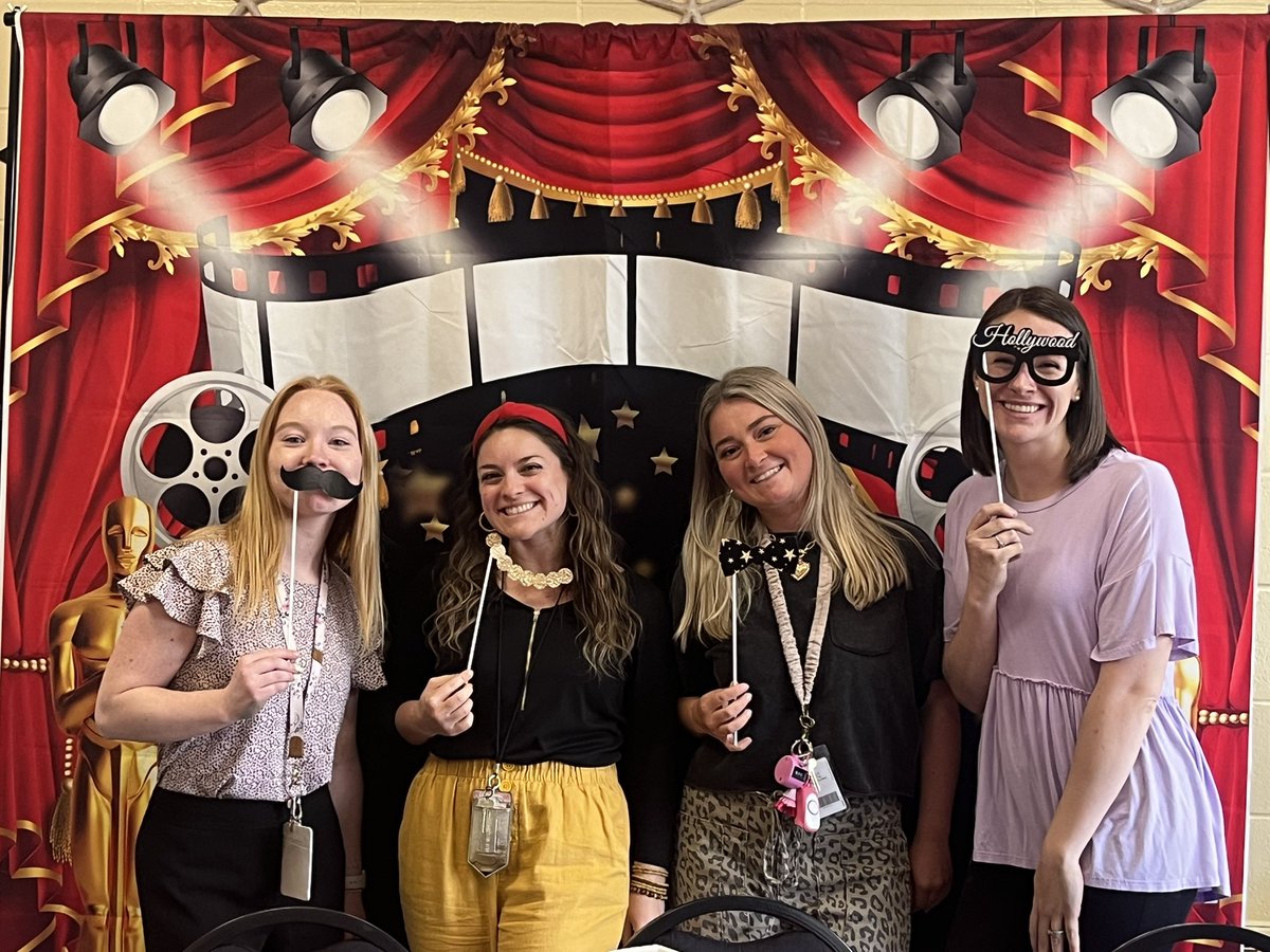 MissScamardella's tweet photo. We have THE BEST PTO!!! Thank you for making us feel like superstars this week! @HowellTwpAldrch #BeTheLight https://t.co/HZ8mmWgaxS