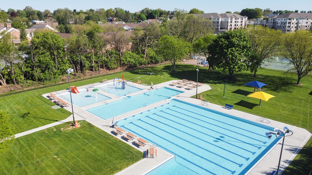 Get ready to make a splash!

Skyline Pool opens Saturday, May 24th – and we can't wait to welcome you back for a season of fun in the sun!

Have you picked up your pool pass yet?

Pool passes are available for purchase today – don’t miss out! bit.ly/MT-ParksnRec-R…

#ManheimTWP