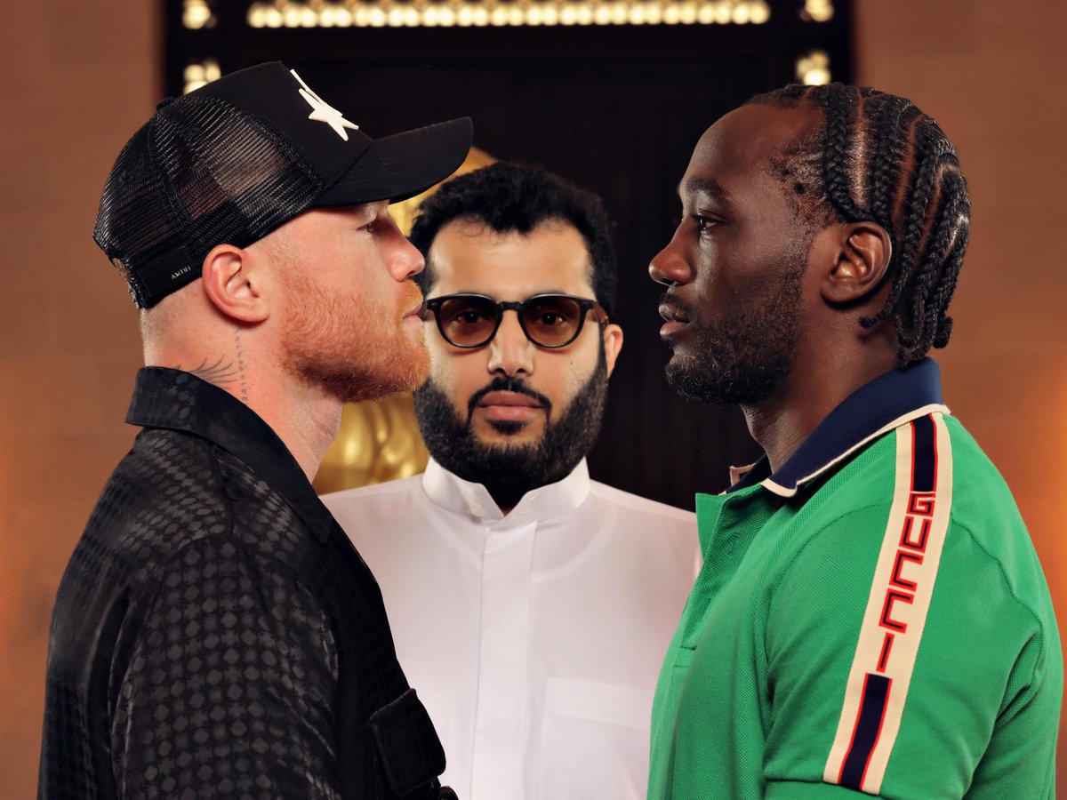 Turki_alalshikh's tweet photo. The man who beat the man🥊🤷🏻♂️ https://t.co/6v8VAghpOr