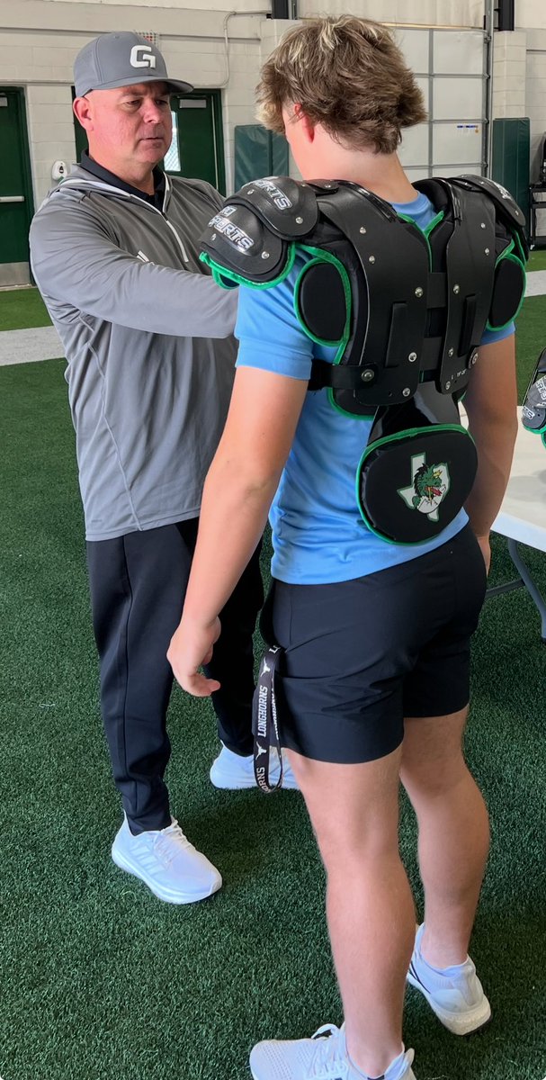 Michael Nelson (@progearnellie) on Twitter photo Big thanks to <a href="/CarrollDragonFB/">Southlake Carroll Football</a> for letting <a href="/ProGearFB/">Pro Gear Sports</a> and <a href="/GameOneTexas/">Game-One Texas</a> come out and custom fit current AND future players for Custom Pro Gear Shoulder Pads. Best on best . Big thanks to <a href="/CarrollDragonFB/">Southlake Carroll Football</a> for letting <a href="/ProGearFB/">Pro Gear Sports</a> and <a href="/GameOneTexas/">Game-One Texas</a> come out and custom fit current AND future players for Custom Pro Gear Shoulder Pads. Best on best .