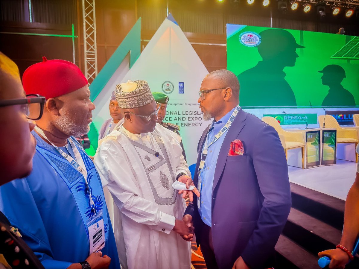 Today, I had the honour of declaring open the First Legislative Conference and Expo on Renewable Energy in Nigeria, organized by the House Committee on Renewable Energy in partnership with the UNDP.

At this critical juncture, Nigeria has no option but to adopt renewable energy -