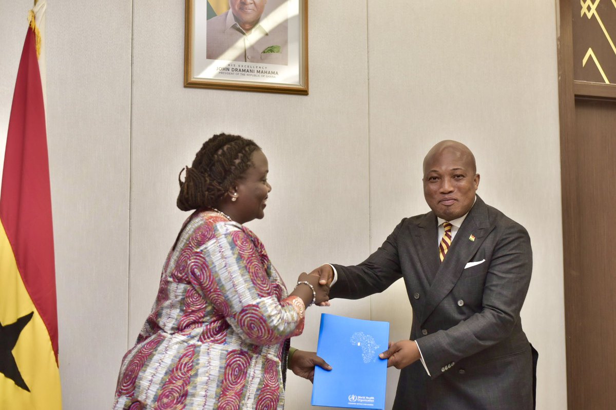 WHO Ghana (@whoghana) on Twitter photo A new chapter begins!
Today, <a href="/BrakaFiona/">Fiona Braka</a>, the new <a href="/WHOGhana/">WHO Ghana</a> Representative, presented her credentials to <a href="/GhanaMFA/">Ghana MFA</a>.
She reaffirmed <a href="/WHO/">World Health Organization (WHO)</a>’s steadfast commitment to working with #Ghana to accelerate progress toward #UHC & deliver #HealthForAll.
Read more➡️ bit.ly/436inZO A new chapter begins!
Today, <a href="/BrakaFiona/">Fiona Braka</a>, the new <a href="/WHOGhana/">WHO Ghana</a> Representative, presented her credentials to <a href="/GhanaMFA/">Ghana MFA</a>.
She reaffirmed <a href="/WHO/">World Health Organization (WHO)</a>’s steadfast commitment to working with #Ghana to accelerate progress toward #UHC & deliver #HealthForAll.
Read more➡️ bit.ly/436inZO