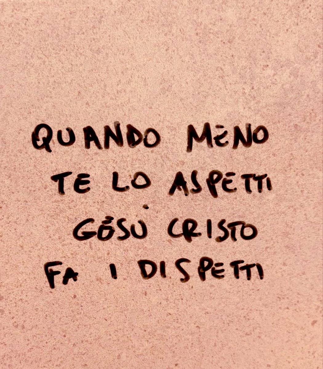 aLeBiSi's tweet photo. Riso più del dovuto https://t.co/mCoHm7HW0B
