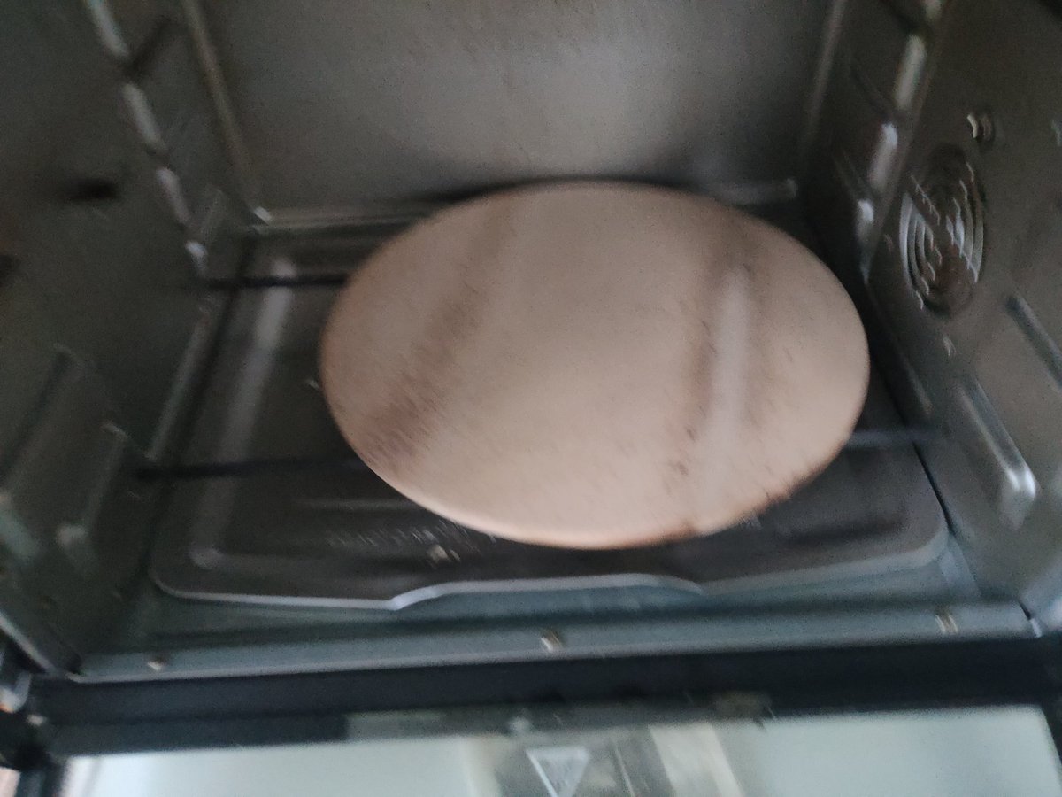 CyanLex's tweet image. Why would you put an instruction manual there...