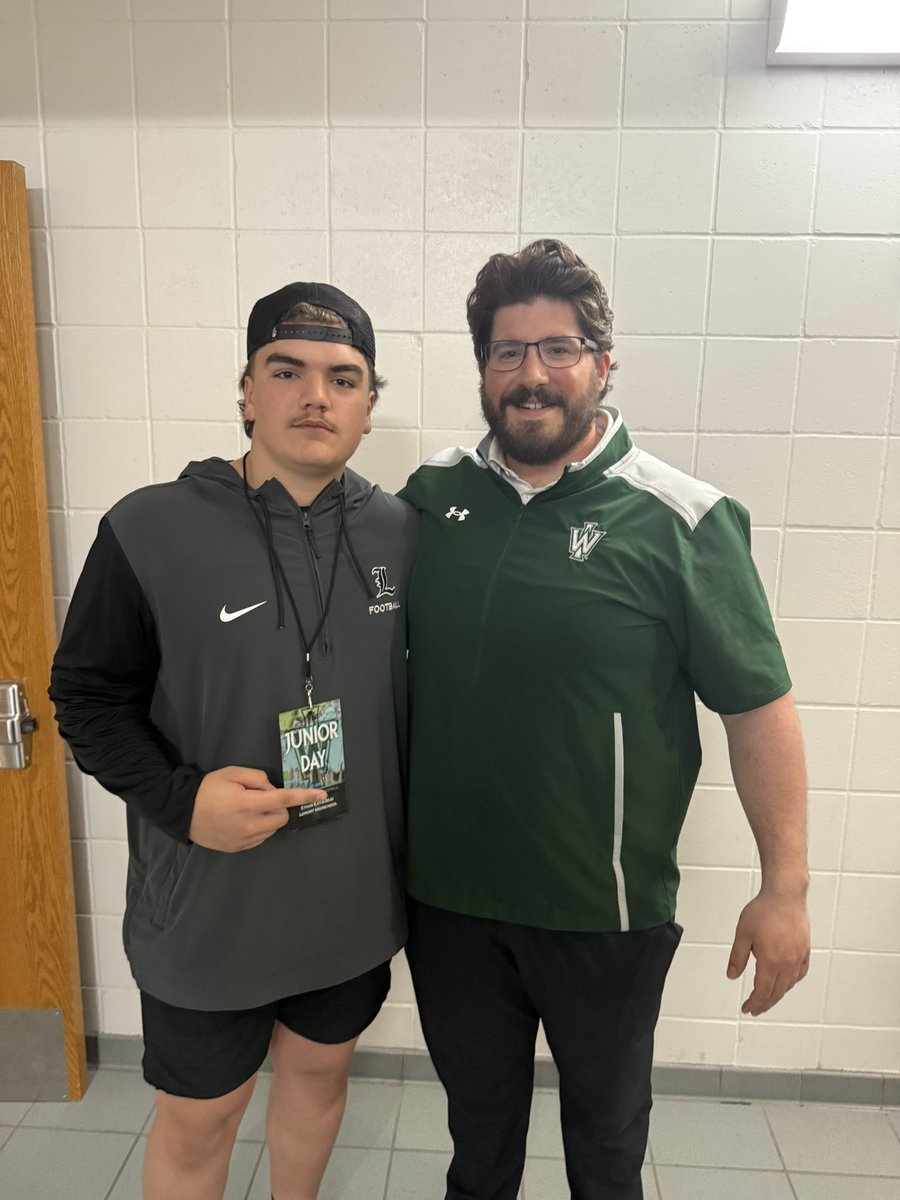 Had a great time meeting the football staff at Illinois Wesleyan today at there junior day visits! Thank you <a href="/CoachKosanovich/">Eli Kosanovich</a> <a href="/CoachHolte/">Tyler Holte</a> for having me out!!

<a href="/williehayes47/">Willie Hayes</a> <a href="/GPocic/">Graham Pocic</a> <a href="/CoachSaboFIST/">Kevin Sabo</a> <a href="/EDGYTIM/">Timothy “EDGYTIM” OHalloran</a> <a href="/PrepRedzoneIL/">Prep Redzone Illinois</a> <a href="/nexgenscouting/">Keith Smilie</a> <a href="/CoachChris_Roll/">Coach Chris Roll</a>