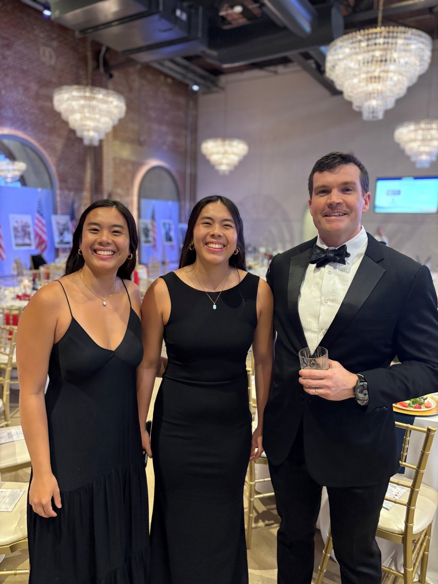 Shelton_TFX's tweet image. Congratulations to Touchstone for winning the 2025 Veterans Startup Showcase and $100k in grants!  @parlayfinance came in 2nd with $7.5k.  Congratulations all! #servicedriven