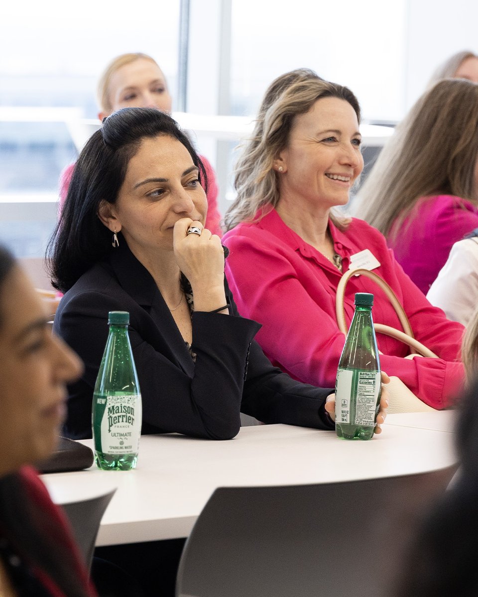 AbaPhysicians's tweet photo. Last week 65 examiners, 482 candidates and our team members came together for Week 3 of the APPLIED Exam administration year. Each week is made possible through the work of our dedicated team members and physician volunteers. #theABA #APPLIEDExam #anesthesia https://t.co/SSW7I4SLEb