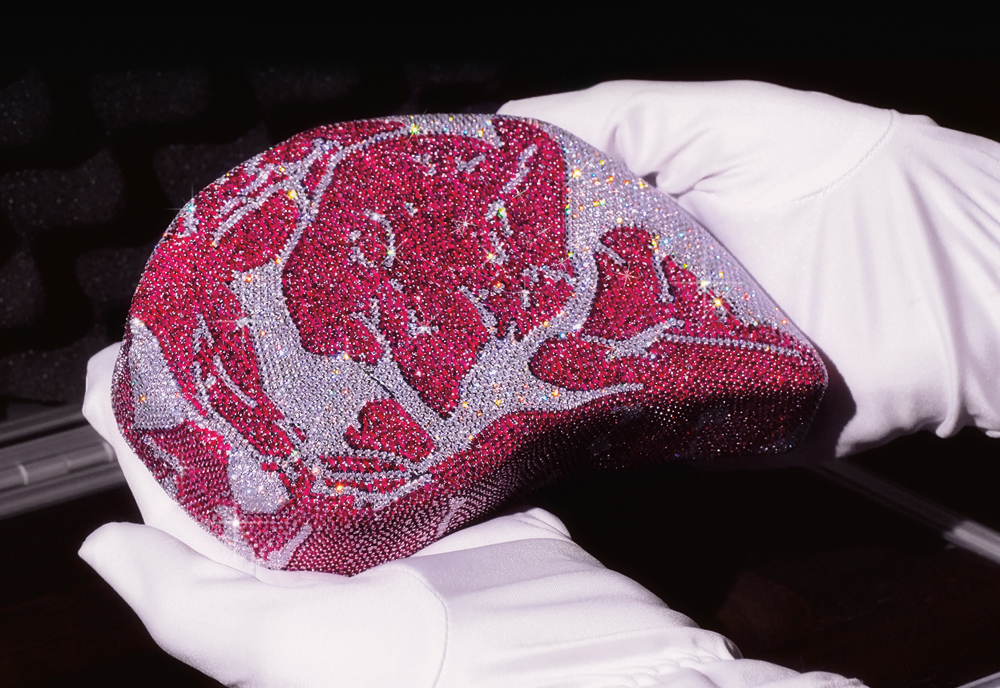 Bidding is now open for the most decadent ribeye in history.
scarce.city/auctions/rare
 
Appraised at $2.2M. No reserve. 
216 carats of hand-set gems. 2.56 pounds of platinum.
Every bid becomes part of the story.
 
This isn’t just about owning it—
it’s about saying you were there