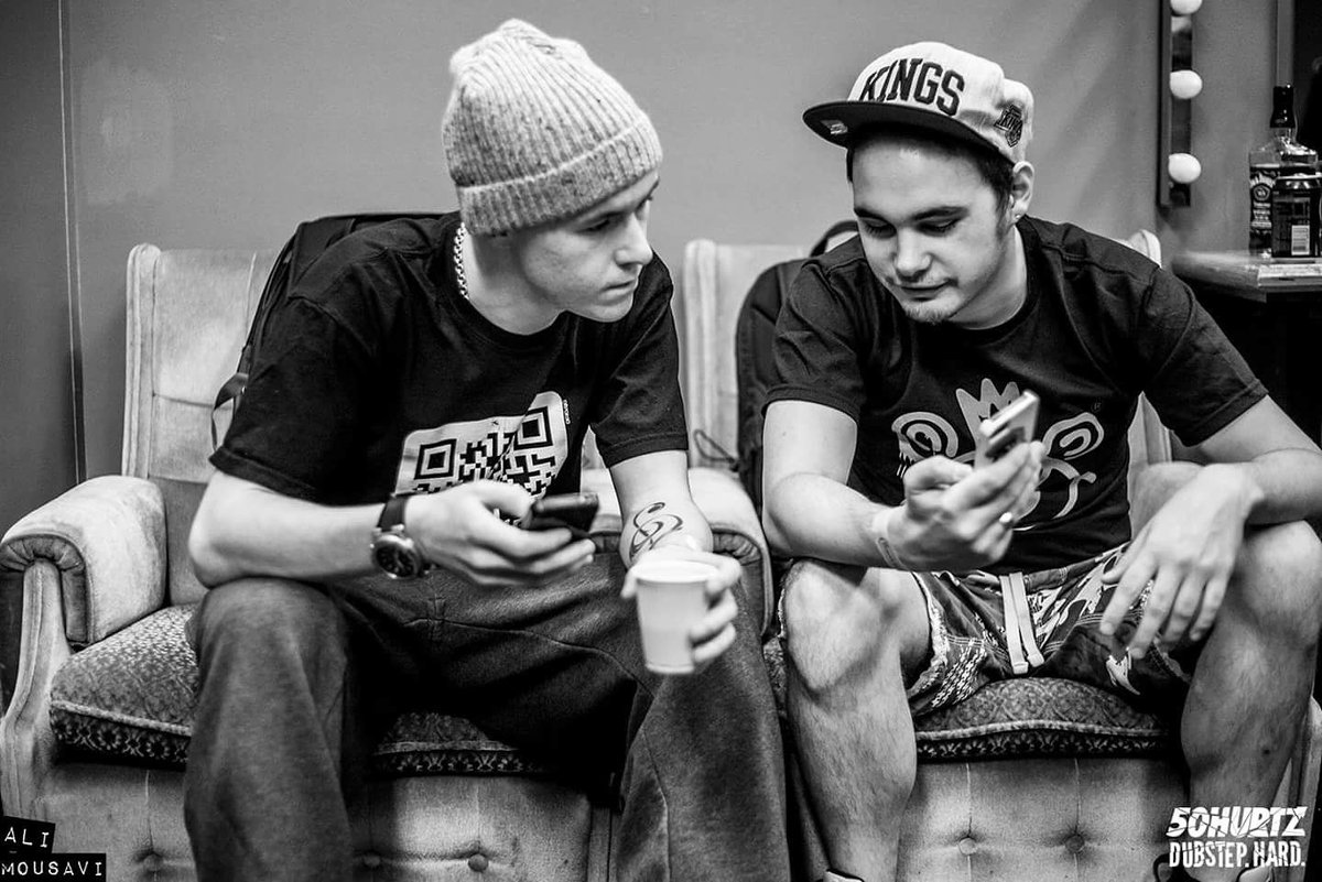 FuntCaseUK's tweet image. Happy Birthday to my brother @CookieMonstaDUB. 

I GENUINELY wish we’d got in a boxing ring just once the amount of hours we spent touring together, I wanted to swing on you so many times you annoying cunt 🤣

Love and miss you ❤️🍪