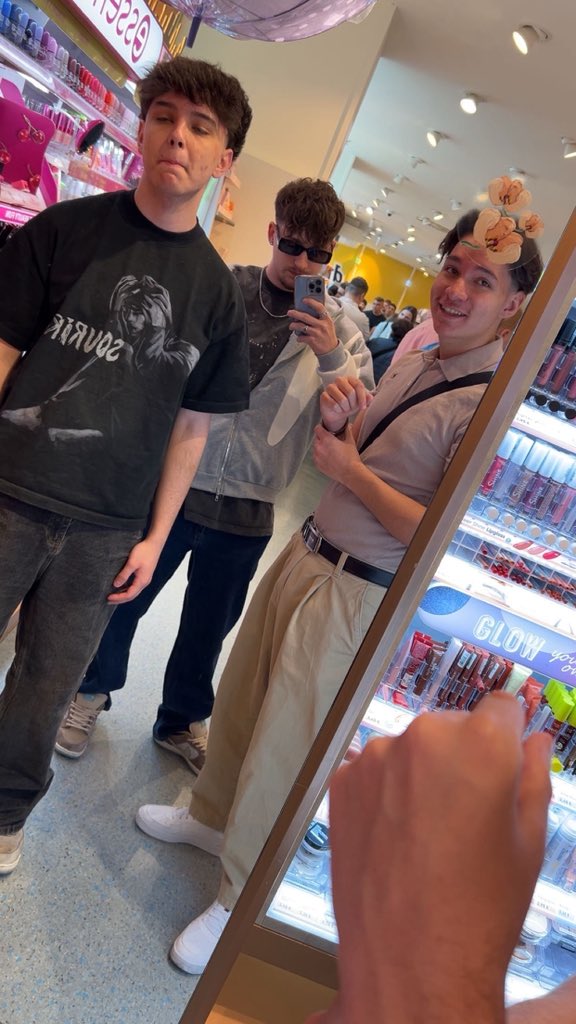 börlin trip mit gang vorbei 🩵📍