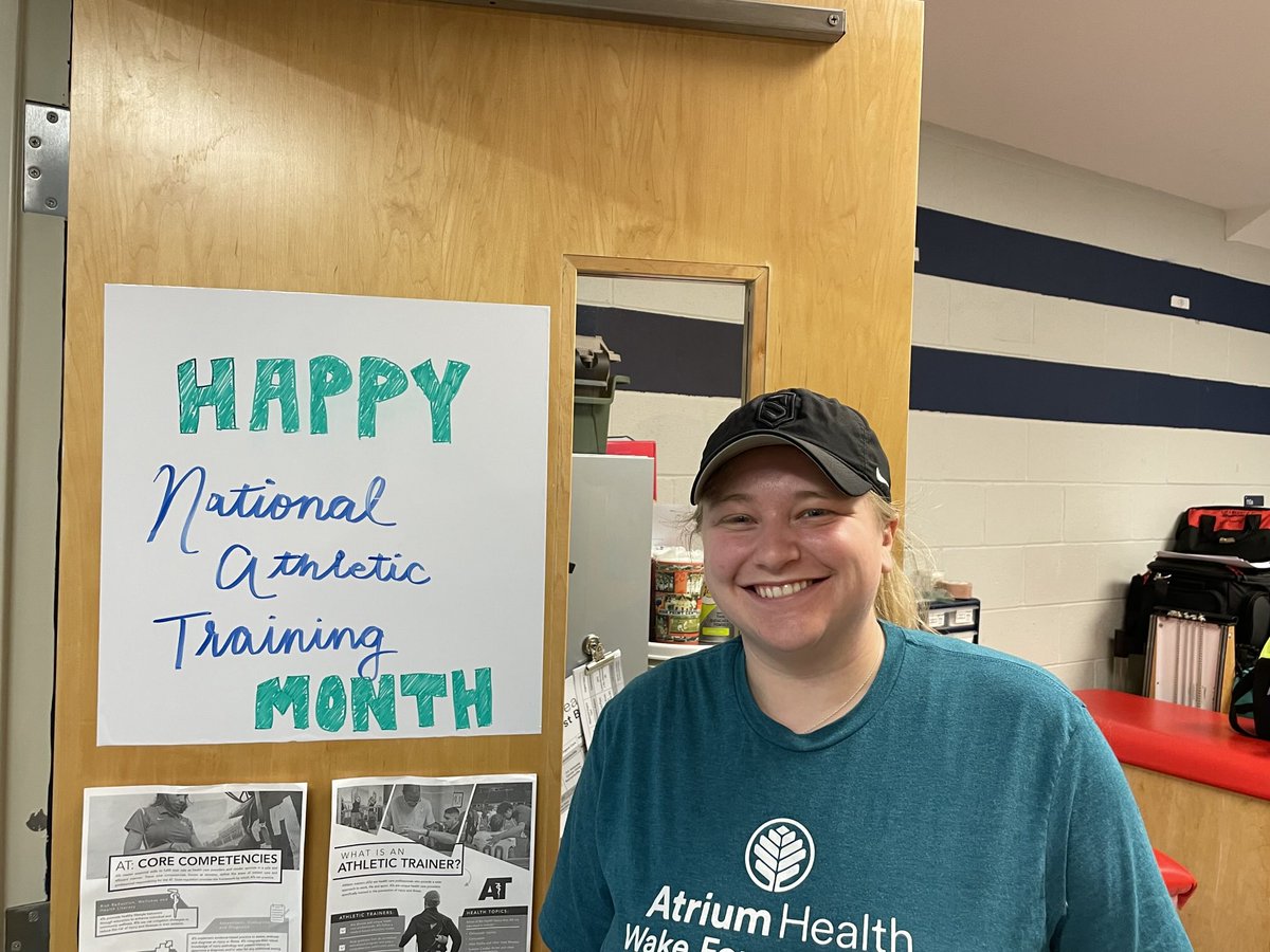 Happy Birthday to our very own awesome Athletic Trainer Julianna Blatz!!
⁦<a href="/HPCHighSchool/">High Point Central</a>⁩ ⁦<a href="/hettenm/">Mike Hettenbach</a>⁩