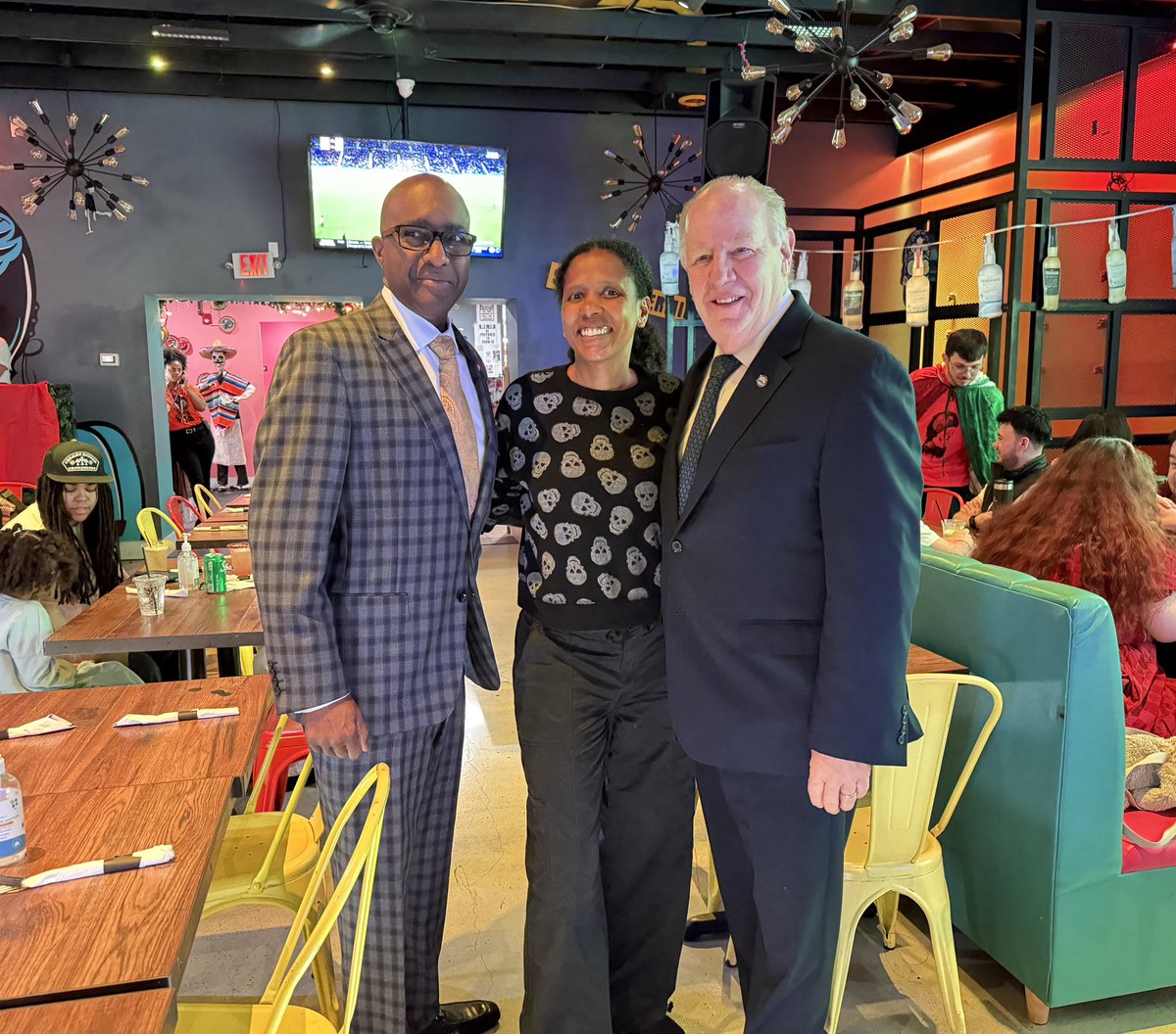 City of Elizabeth NJ (@cityofelizabeth) on Twitter photo Happy Cinco de Mayo Elizabeth! <a href="/MayorBollwage/">Chris Bollwage</a> celebrated at El Nacho’s Cantina located at 746 Carlton Street and enjoyed a delicious lunch. Happy Cinco de Mayo Elizabeth! <a href="/MayorBollwage/">Chris Bollwage</a> celebrated at El Nacho’s Cantina located at 746 Carlton Street and enjoyed a delicious lunch.