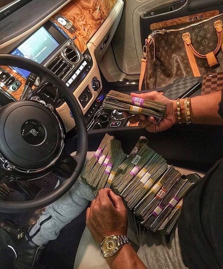 Lhzzr's tweet photo. you’ll have this soon IF you lock in 🔒 https://t.co/1Wi9LGoiv1