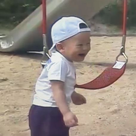 yheen_'s tweet image. Tú de bebé &amp;amp; tu bias de bebé