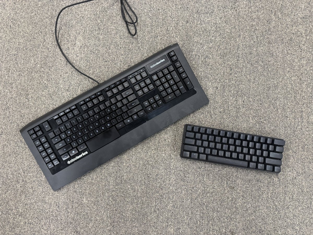 SteelSeries (@steelseries) on Twitter photo dad’s keyboard vs mine dad’s keyboard vs mine