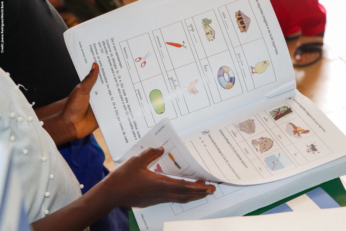 Global Partnership for Education (@gpforeducation) on Twitter photo Well-trained teachers are a precondition for quality education.
In 🇬🇼 Guinea-Bissau, GPE, <a href="/WBG_IDA/">IDA - World Bank</a> and <a href="/WorldBankAfrica/">World Bank Africa</a> work together to #FundEducation and train teachers for a modernized curriculum.
➡️ Over 3,000 teachers have been trained already: g.pe/piAG50V2iRV Well-trained teachers are a precondition for quality education.
In 🇬🇼 Guinea-Bissau, GPE, <a href="/WBG_IDA/">IDA - World Bank</a> and <a href="/WorldBankAfrica/">World Bank Africa</a> work together to #FundEducation and train teachers for a modernized curriculum.
➡️ Over 3,000 teachers have been trained already: g.pe/piAG50V2iRV