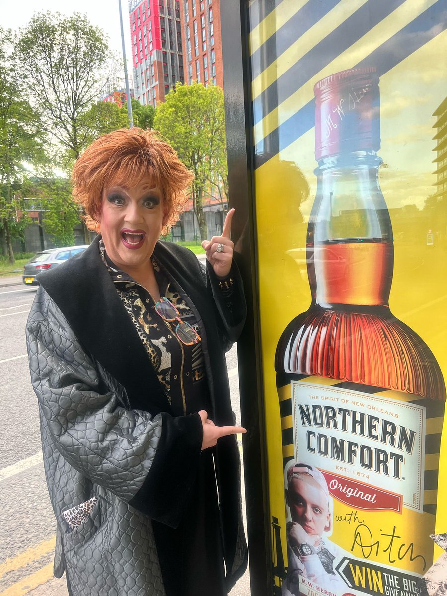 Belinda Scandal 🐝™️ (@belindascandal) on Twitter photo How fabulous is this R kid? <a href="/southerncomfort/">Southern Comfort</a> finally has a proper name . What a total shabba drink moment #manchester How fabulous is this R kid? <a href="/southerncomfort/">Southern Comfort</a> finally has a proper name . What a total shabba drink moment #manchester