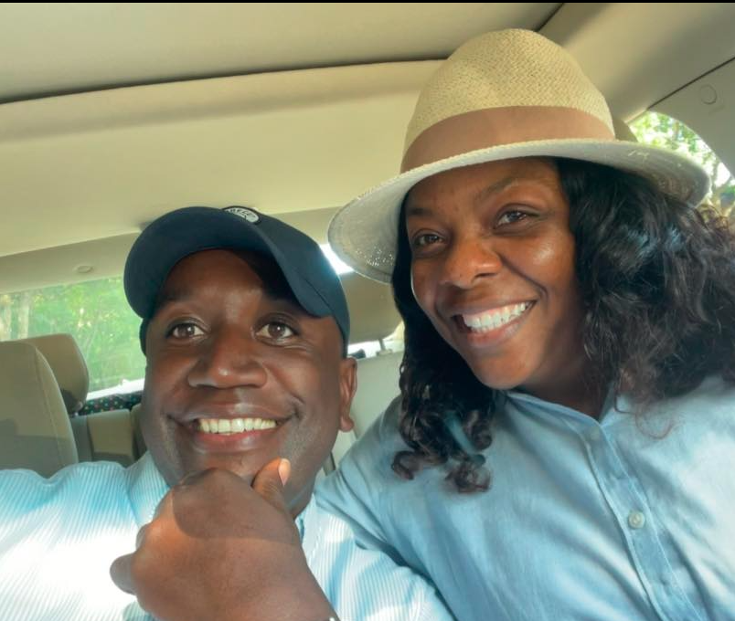 JayAHinesInsur1's tweet photo. 🔹Client Spotlight🔹
CJ &amp; Shirley Johnson, owners of Samsonite Painting &amp; Pressure Washing, LLC! Proud to provide their business coverage for 2+ yrs. Their quality &amp; hustle are unmatched! 💪
Support them: https://t.co/M4eYK7D1QE
📲 https://t.co/vcm0C1Njxx
#VeteranOwned https://t.co/l1Pi4p0Gcj