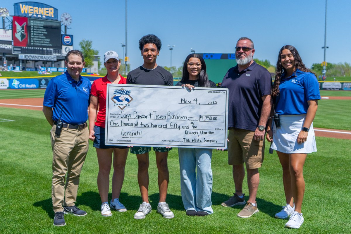 Congratulations, Carys and Trevon for being awarded the 2025 Jackie Robinson Athletic Scholarship by Chasers Charities in partnership with <a href="/TheWeitzCompany/">The Weitz Company</a> this past weekend!