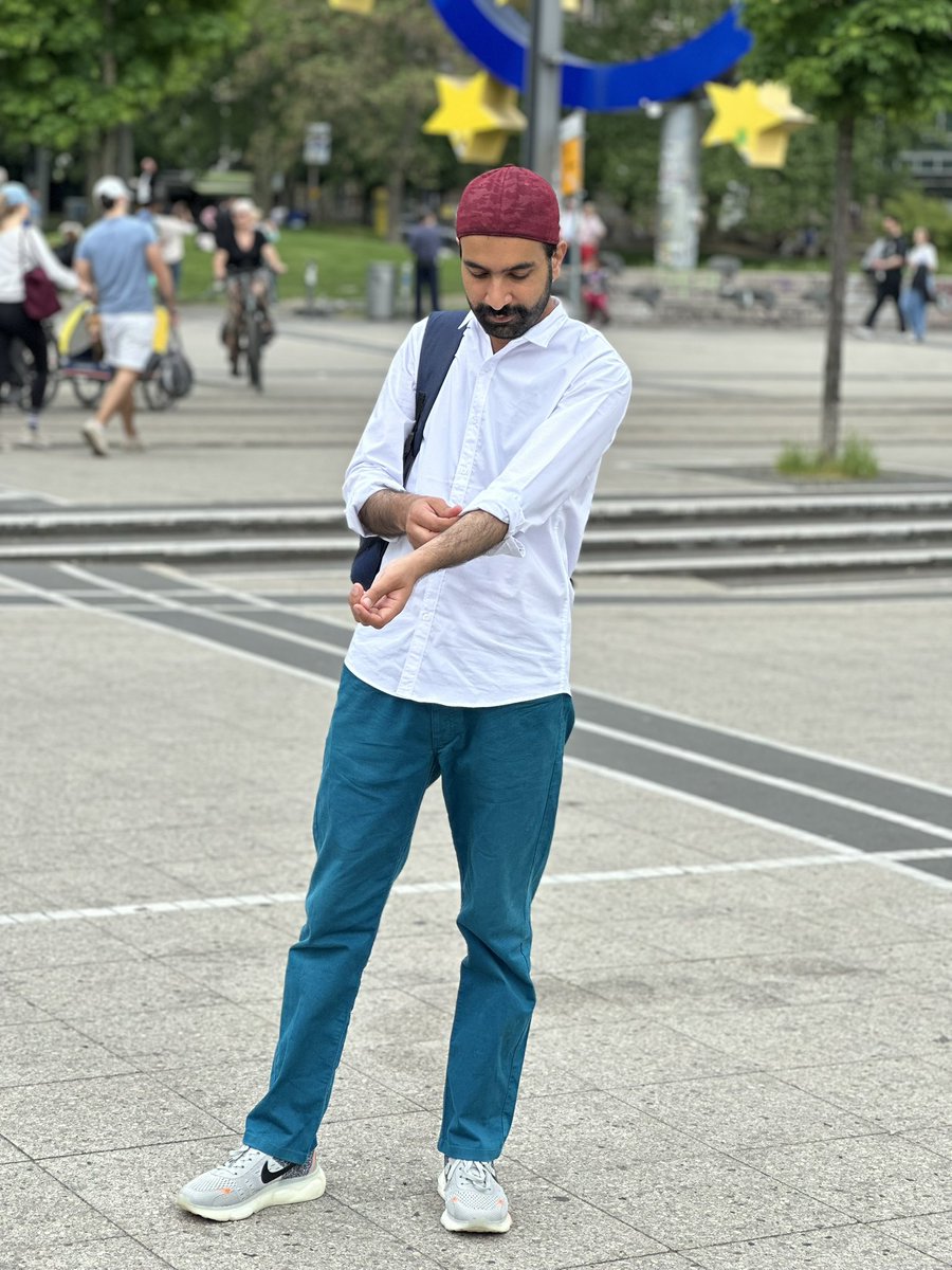 Abhi ع  likun tu souchain mjy 🙈