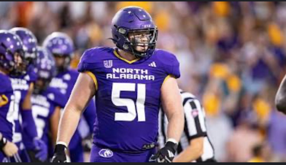 ๐๐ก๐๐ซ-๐ณ๐๐ฅ๐ ๐๐๐ฏ๐ข๐ฌ (@charza1e) on Twitter photo Blessed to receive my first Offer from UNIVERSITY OF NORTH ALABAMA โช๏ธ๐ฃ
<a href="/DeLockett/">Coach De'Von Lockett</a> <a href="/Price2Times/">Coach Price II</a> <a href="/kirkjuice32/">Coach Kirk Johnson</a> <a href="/Coach_Kendrick_/">Sawyer Kendrick</a> <a href="/lockhart_billy/">Coach Billy Lockhart</a> <a href="/BRHSWildcatFB/">Benjamin Russell Wildcat Football</a> <a href="/Rivals/">Rivals</a> <a href="/247recruiting/">247Sports Recruiting</a> Blessed to receive my first Offer from UNIVERSITY OF NORTH ALABAMA โช๏ธ๐ฃ
<a href="/DeLockett/">Coach De'Von Lockett</a> <a href="/Price2Times/">Coach Price II</a> <a href="/kirkjuice32/">Coach Kirk Johnson</a> <a href="/Coach_Kendrick_/">Sawyer Kendrick</a> <a href="/lockhart_billy/">Coach Billy Lockhart</a> <a href="/BRHSWildcatFB/">Benjamin Russell Wildcat Football</a> <a href="/Rivals/">Rivals</a> <a href="/247recruiting/">247Sports Recruiting</a>